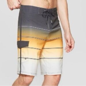 Goodfellow & Co Broken Fade Board Shorts Size 40
